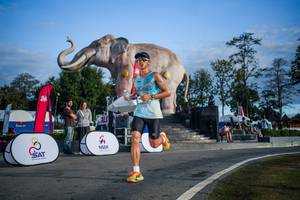 BIB: 
                            <button type="button" onclick="openModal(26541959)" class="btn btn-primary btn-sm float-right btn-popup" data-toggle="modal" data-target=".modal-high-quality">
                        <i class="fas fa-shopping-cart"></i> Add to Cart
                    </button>
                                            <button type="button" onclick="isThisMe(26541959, true)" class="btn btn-success btn-sm float-right btn-popup btn-isme hidden" data-toggle="tooltip" data-placement="bottom" title="นี่คือรูปของคุณใช่ไหม คลิกที่นี่เพื่อเอาเข้าอัลบั้ม">
                        <i class="fas fa-plus"></i> Add to album
                    </button>
                    <button type="button" onclick="isThisMe(26541959, false)" class="btn btn-warning btn-sm float-right btn-popup btn-isnotme hidden">
                        <i class="fas fa-ban"></i> Remove from album
                    </button>